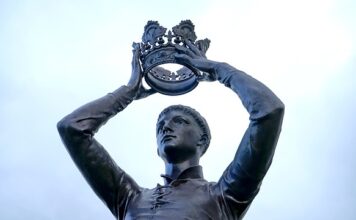 Co można oglądać przez lupę? Co można oglądać przez lupę?